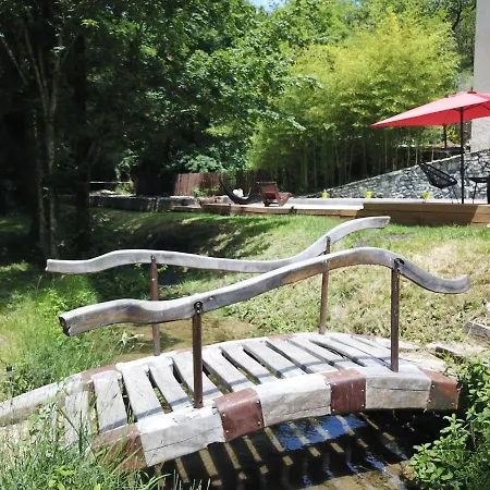 Moulin Bas, Pres De La Riviere Frühstückspension 3*