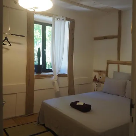 Couette-café Moulin Bas, Prés De La Rivière 3*
